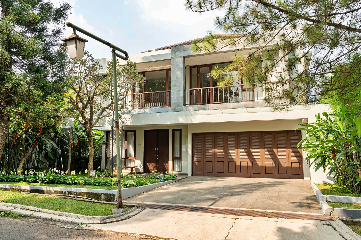 Green Forest Villa 6 Bedrooms