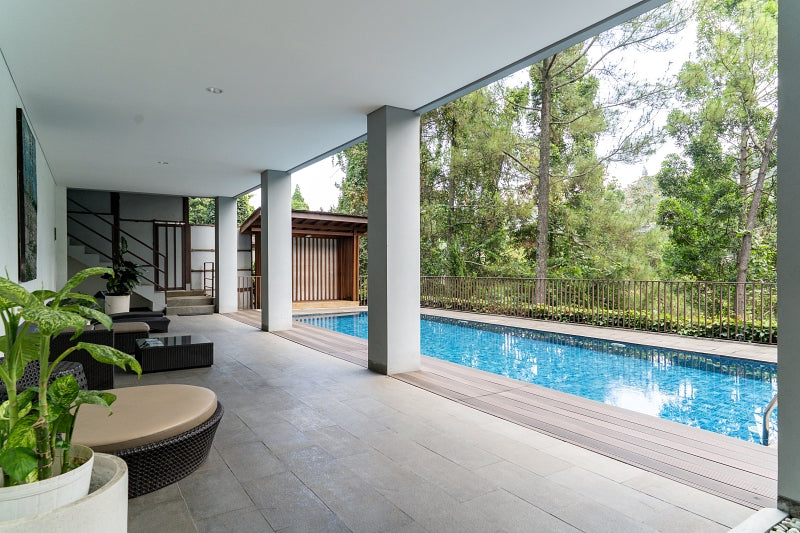 Magenta Villa 6 Bedrooms