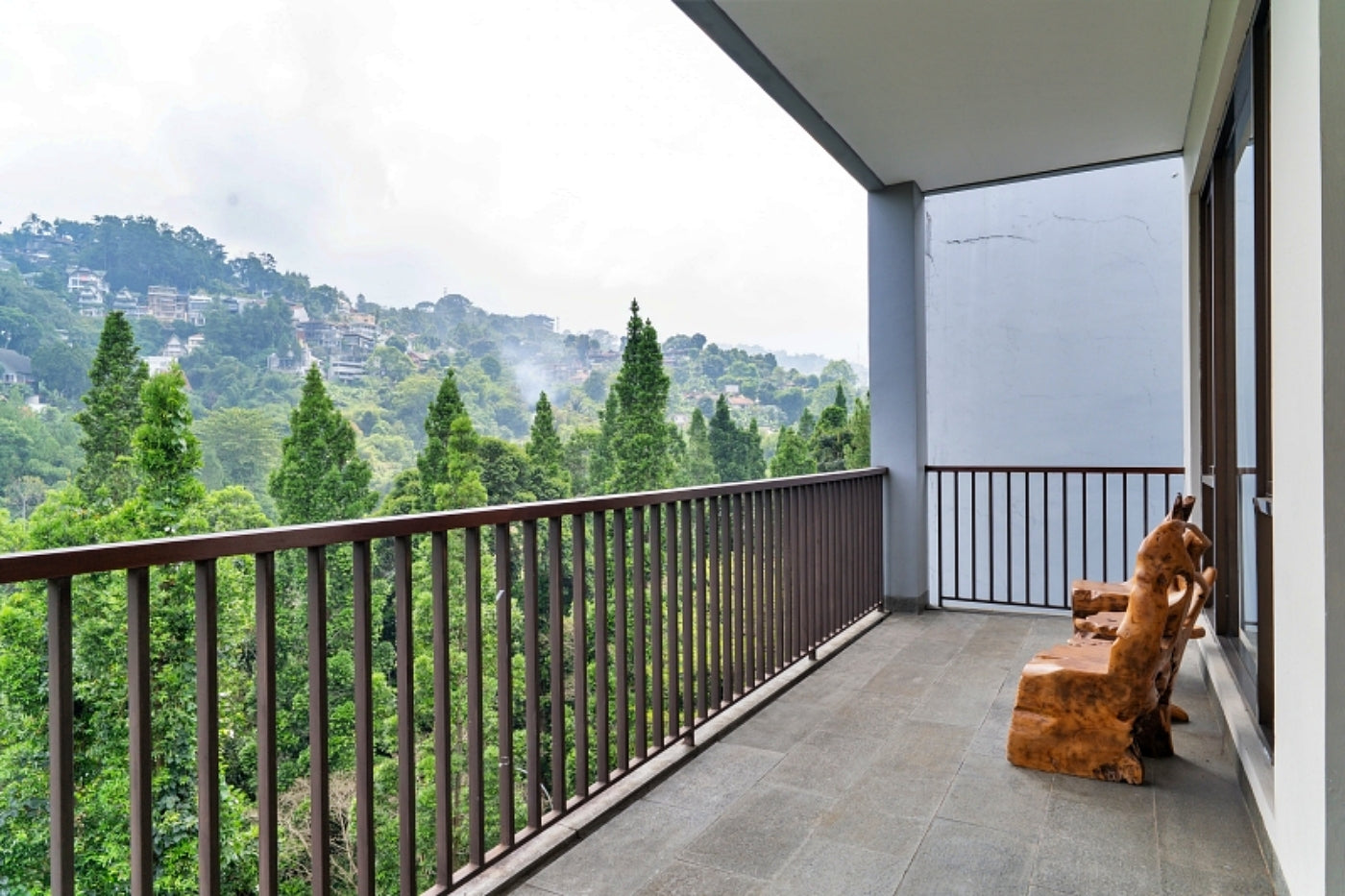Magenta Villa 6 Bedrooms