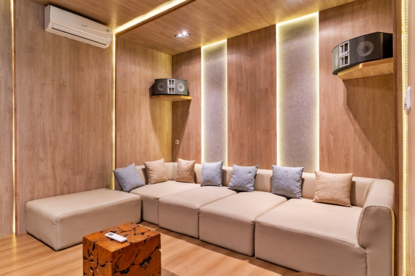 Narwastu Villa 6 Bedrooms