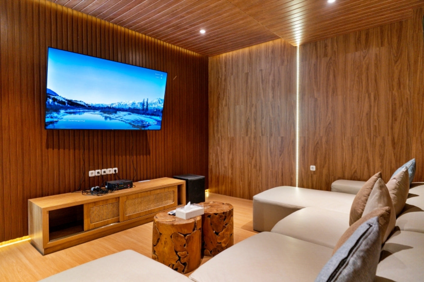 Tulip Villa 6 Bedrooms