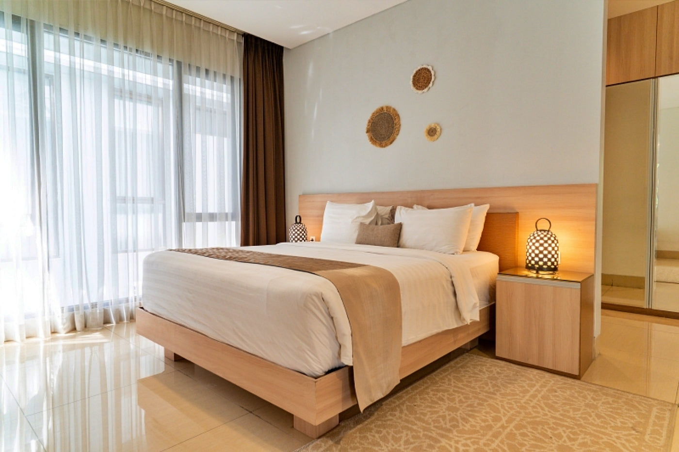 Magenta Villa 6 Bedrooms