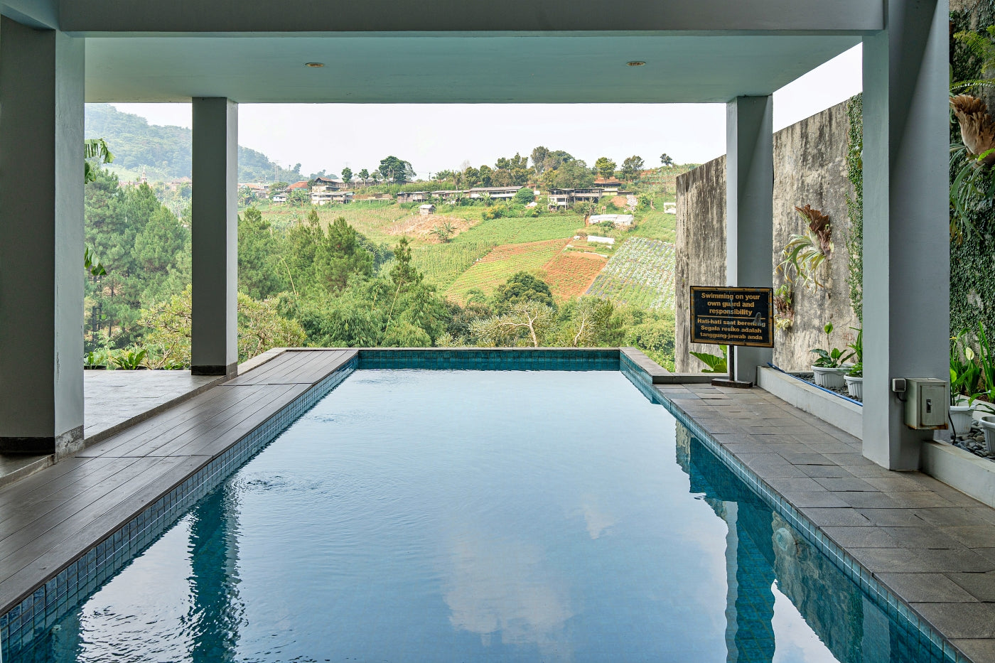 Green Forest Villa 6 Bedrooms