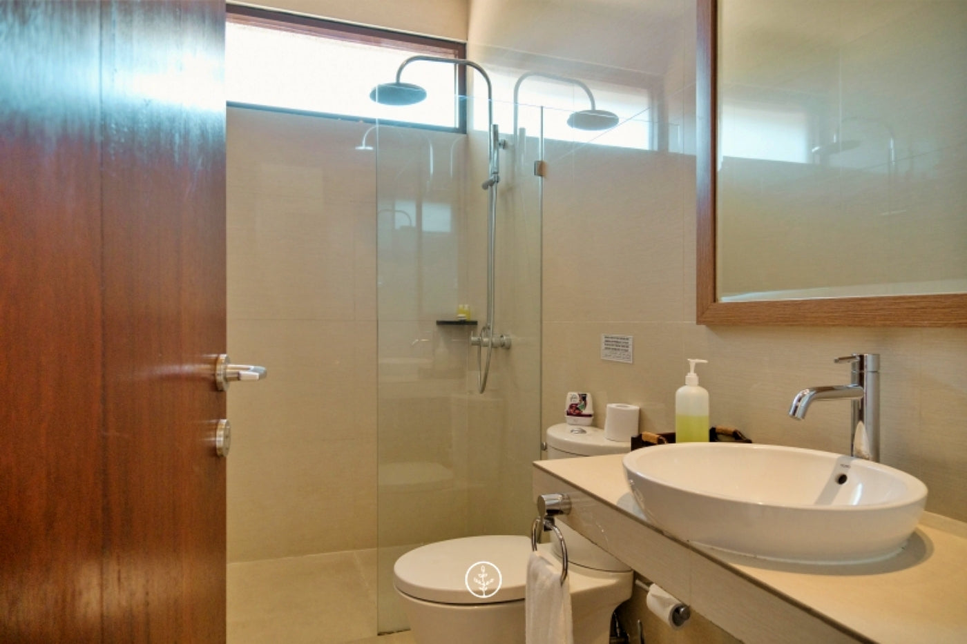 Narwastu Villa 6 Bedrooms